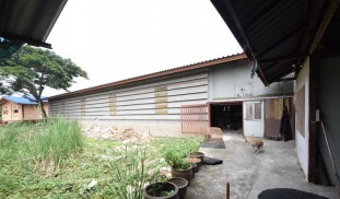 มี พื้นที่ว่าง อีก ครึ่งหนึ่ง โรงงาน 11 กค.61 _066