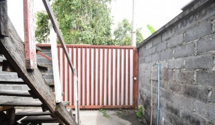 ขายโรงงาน วัชรพล ซอย 4 เนื้อที่ 1 ไร่ 77 ตารางวา 0809559888 มี พื้นที่ว่าง อีก ครึ่งหนึ่ง โรงงาน 11 กค.61 _085