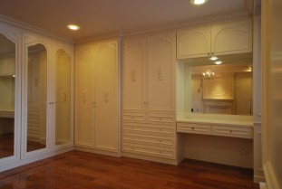 ตกแต่งภายใน บ้าน  เฟอร์นิเจอร์บิ้วอิน