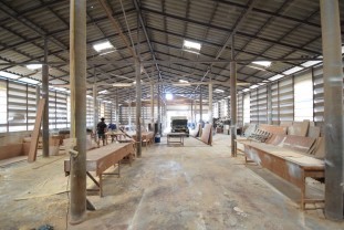 ขายโรงงาน วัชรพล ซอย 4 เนื้อที่ 1 ไร่ 77 ตารางวา 0809559888 มี พื้นที่ว่าง อีก ครึ่งหนึ่ง โรงงาน 11 กค.61 _053